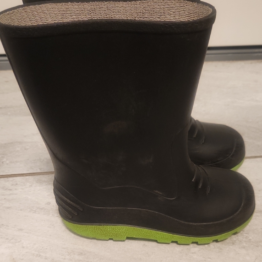 Kids Black and Green Rain Boots